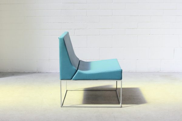 Air Lounge Chair by Levira2