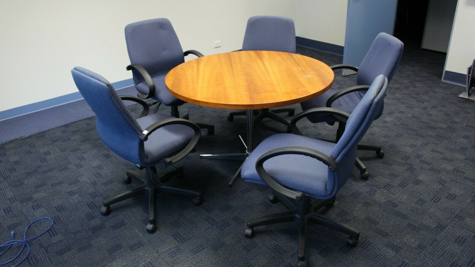 Hobsons Bay City Council Auction Egans Office Relocations Sustainable Office Workstations And Furniture