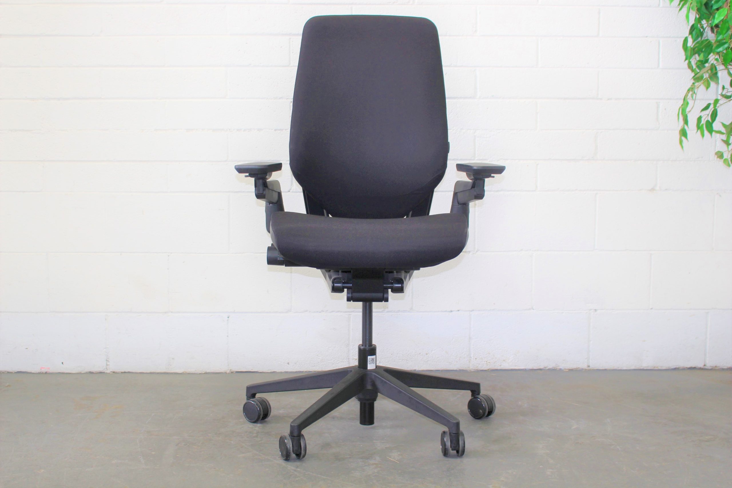 CH589-4 Gesture Clerical Chair by Steelcase - Egans | Office ...